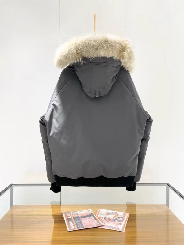 跨境大鹅羽绒服 01款 Men/Women Coyote Fur Bomber Down Jacket|undefined