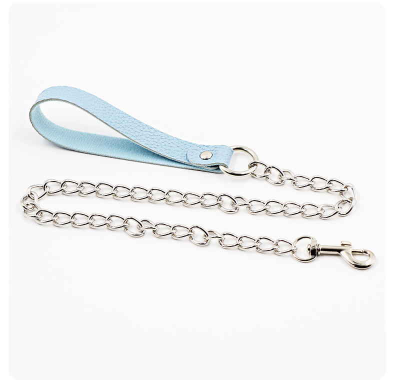 Bondage Collar and Lead Set in Leather for Adult Couples — detail image 29