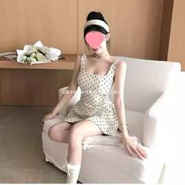 小个子法式波点吊带连衣裙子女夏季2026新款气质绝美a字蓬蓬短裙