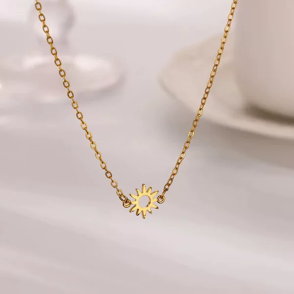 Cross-border Amazon Fashionable Sun Hollow Pendant 18K Gold Stainless Steel Set Personalized Jewelry Accessories