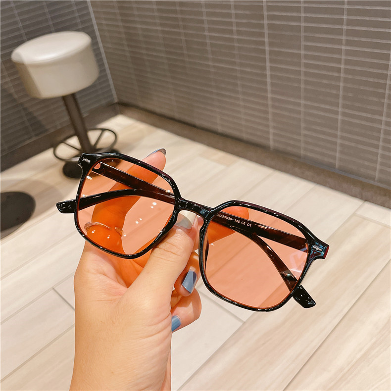 黑框红片 (6).jpg