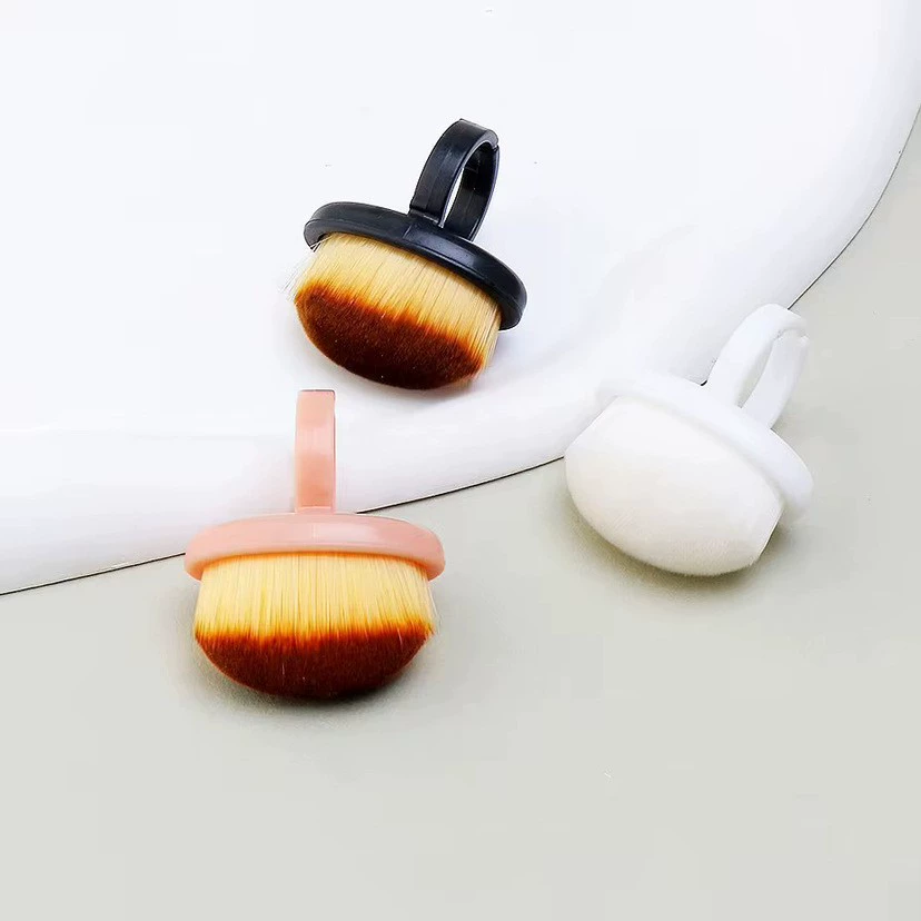 Кисть для макияжа в форме кольца с мелкими мягкими щетинками, мини-инструмент для предварительной очистки краев ногтей.