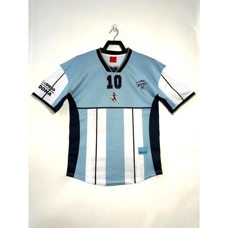 01 Conmemorativo Maradona