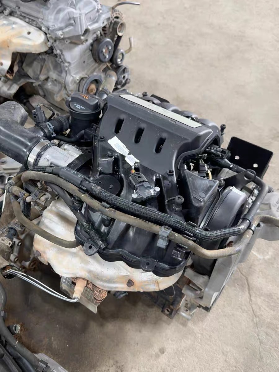 Volkswagen Sagitar, Touran 2.0, Bora 1.6, Caddy, New Jetta, Besturn B50, Beetle, Polo, Pineapple Polo – Engine