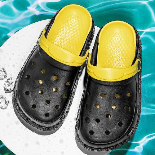 Croc Shoes Men's Trendy Summer Outerwear Outdoor Non-Slip Wear-Resistant Baotou Flip Flops Graffiti Parent-Child Style Beach Sandals with Treading Feeling