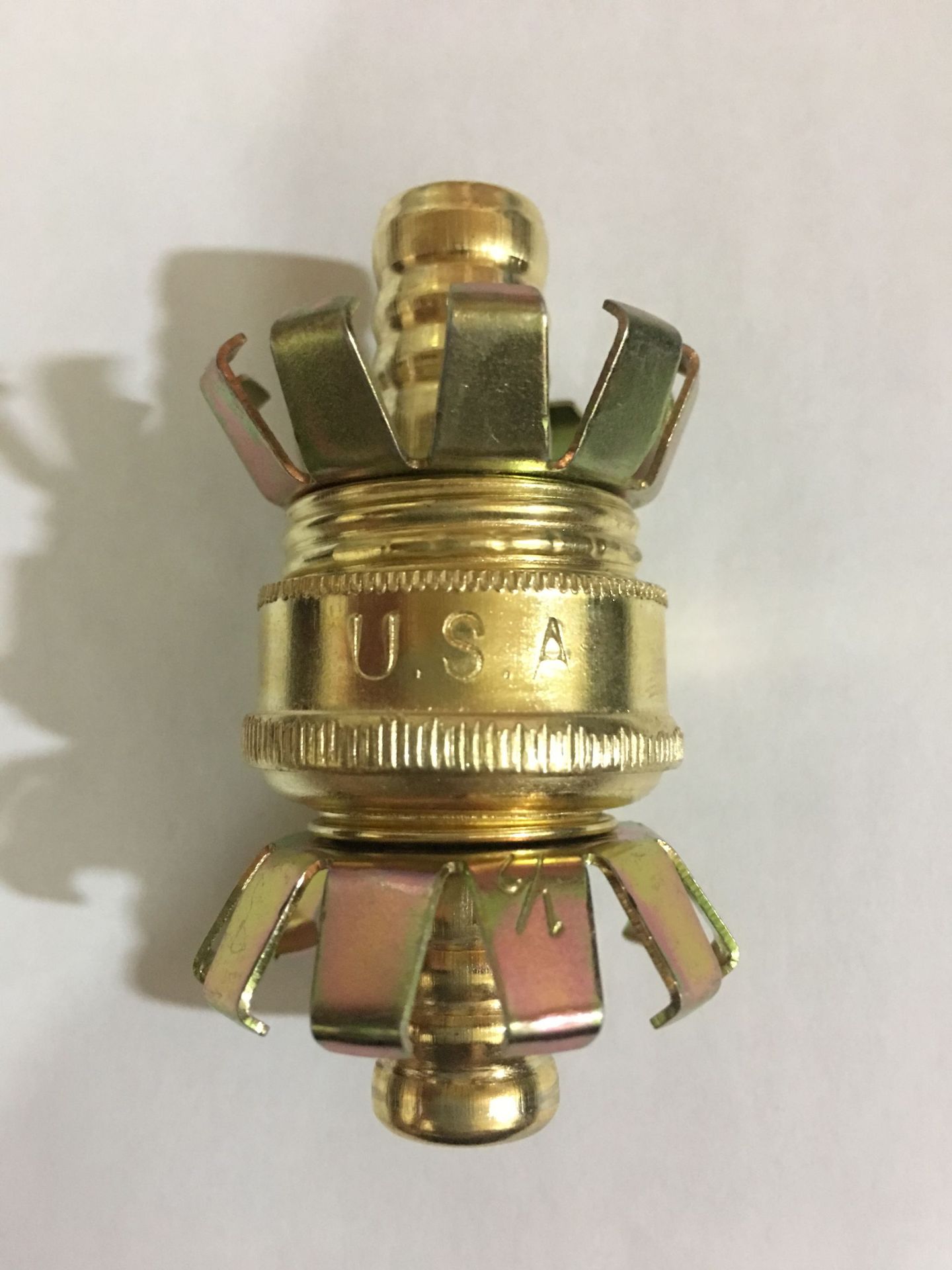 厂家直销莲花接头，铁镀铜接头，软管接头，附爪接头，花园管接头