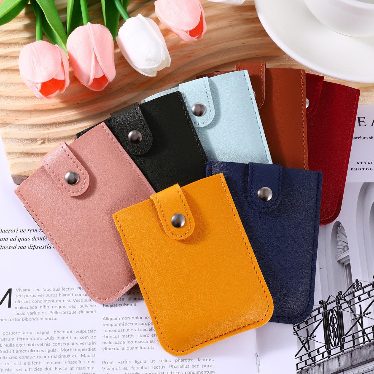 New in stock internet celebrity simple card holder men and women pull-out PU leather card holder ultra-thin card holder certificate holder multi-card position