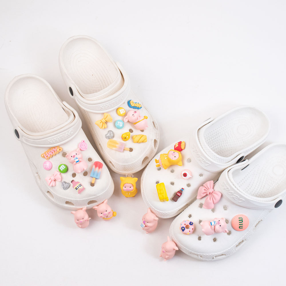 Crocs-style slippers, accessory, cartoon fuchsia doll, three dimensional removable footwear buckle with accessories, DIY