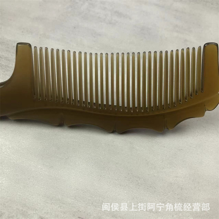 Handmade Horn Comb Bamboo Joint Handle Fine Teeth Carved Thick Round Grip 20cm quality and texture