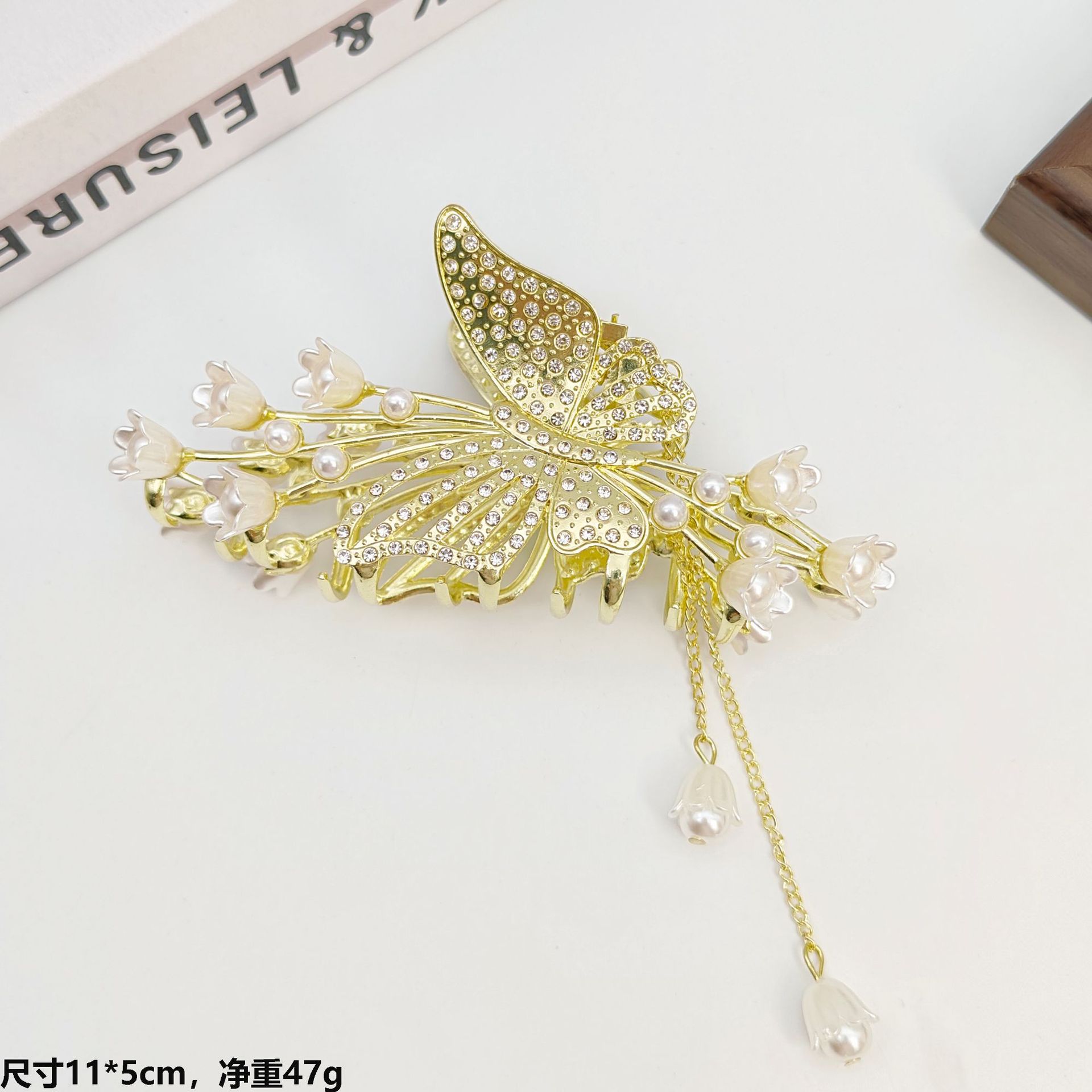 ZJ54 나비 은방울꽃