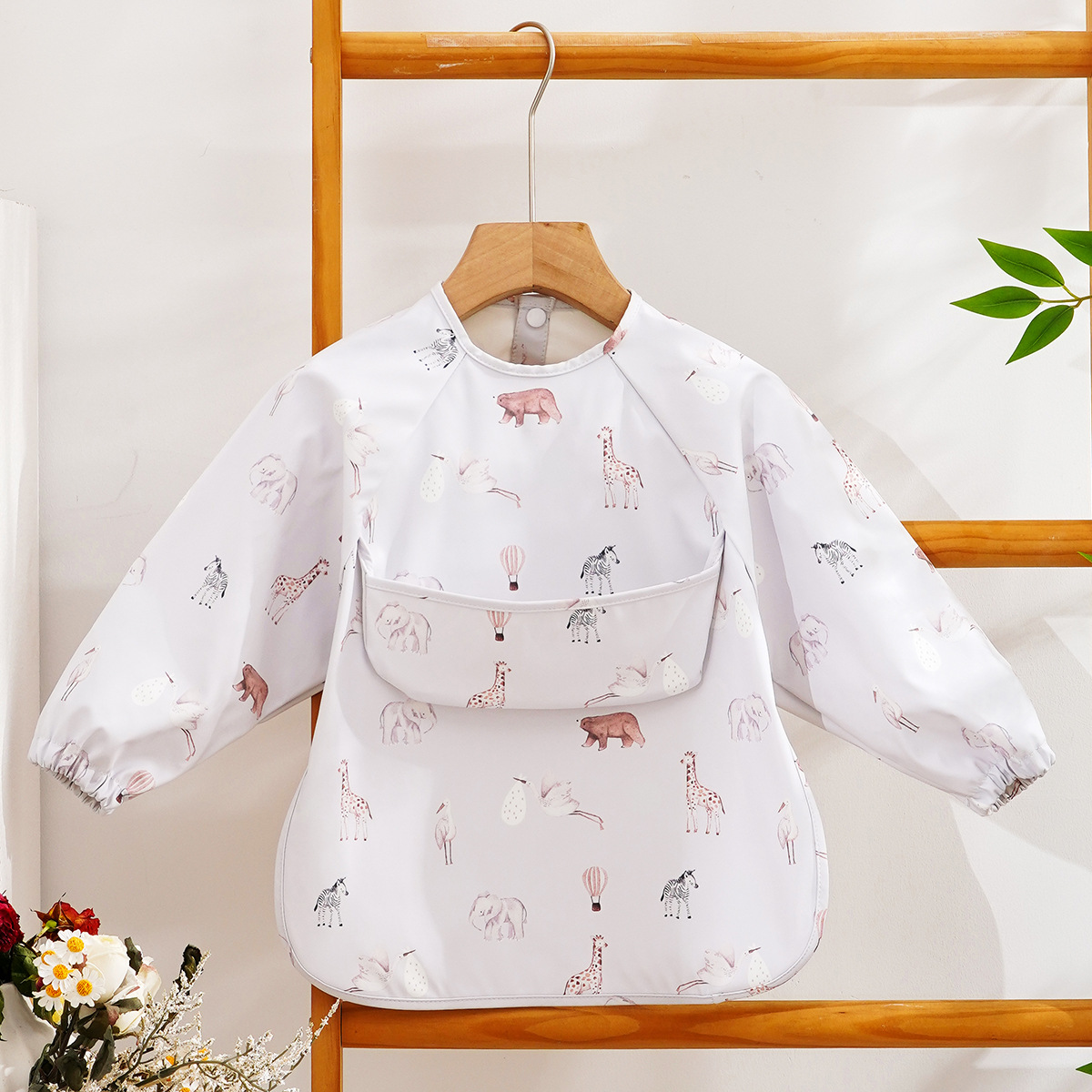 Danés PU impermeable de manga larga para niños mono anti-fouling buena limpieza bebé comiendo babero bebé babero anti-sucio alimentación