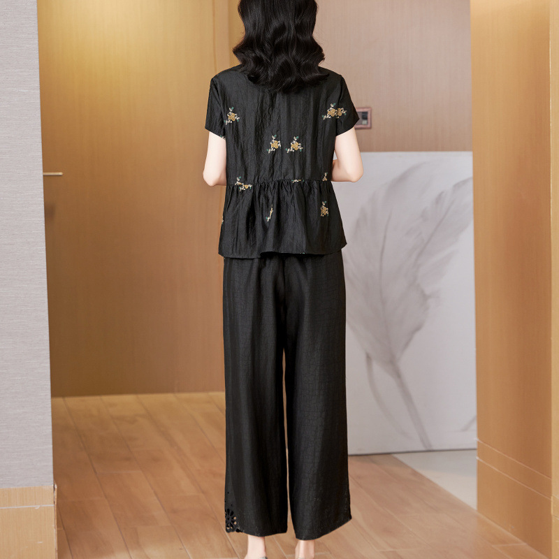 高品質大きいサイズ年齢を減らす中年女性の夏の新しいファッションシルクカメ柄トップ中空ワイドレッグパンツツーピーススーツ|undefined