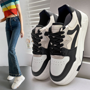 Niche Trendy Instagram Style Thick Bottom White Shoes Women's 2025 Spring New Breathable Student Leisure Sports Board