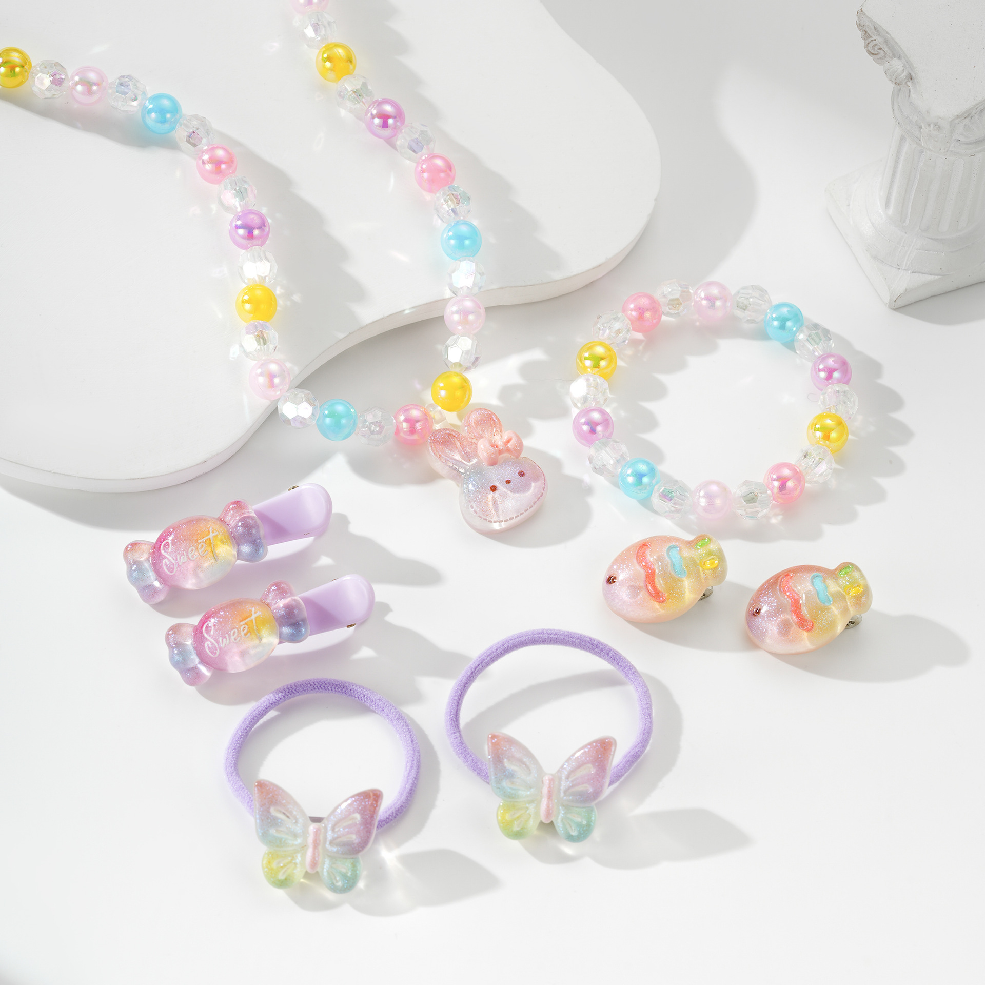 Niñas lindos colgantes de dibujos animados perlas translucentes de perlas adornos de mano pulseras de cuentas brocas para el pelo juegos de joyas para niños