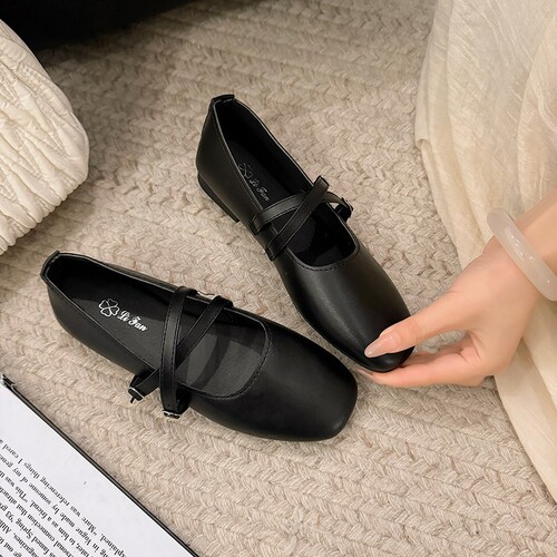 Women's Korean Version New French Retro Fairy Mary Jane Shoes with Square Head, Shallow Mouth, and Inner Heel Lift