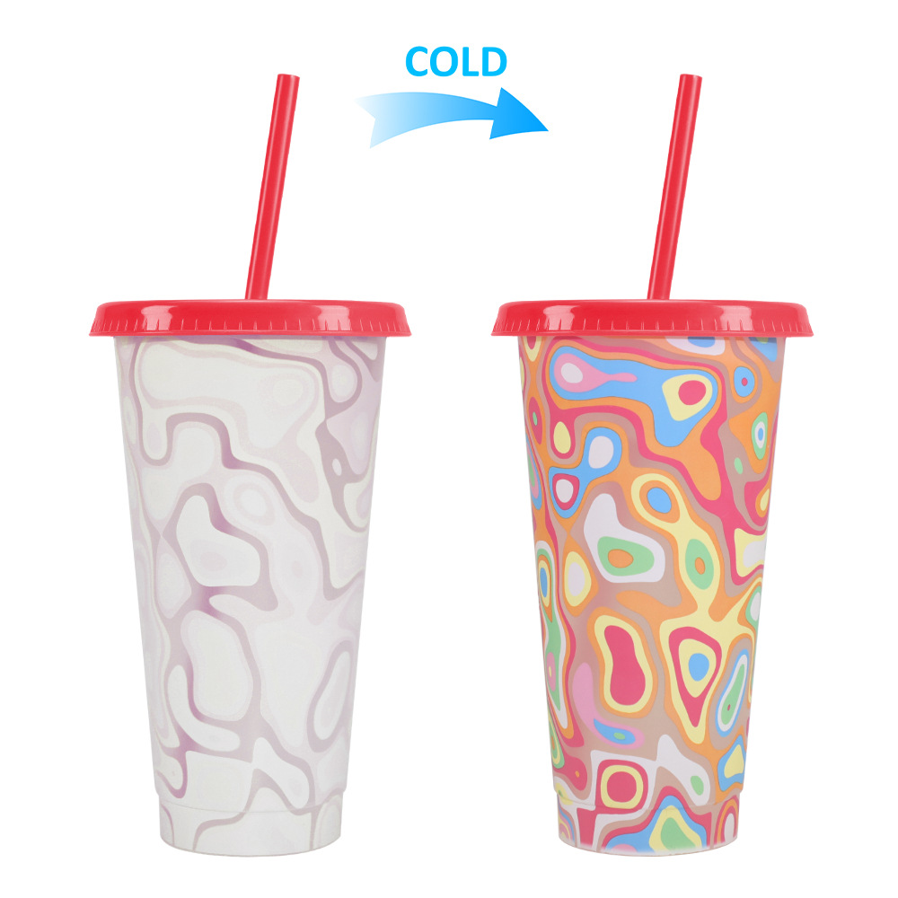 Spot transfronterizo de 710ml taza de plástico de color frío de gran capacidad PP taza de té con leche bebida fría con taza de paja con fábrica de inspección NBCU