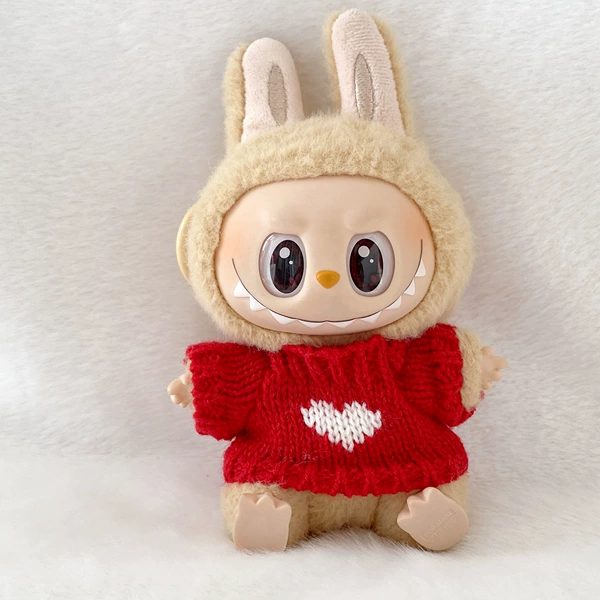Red -hearted sweater