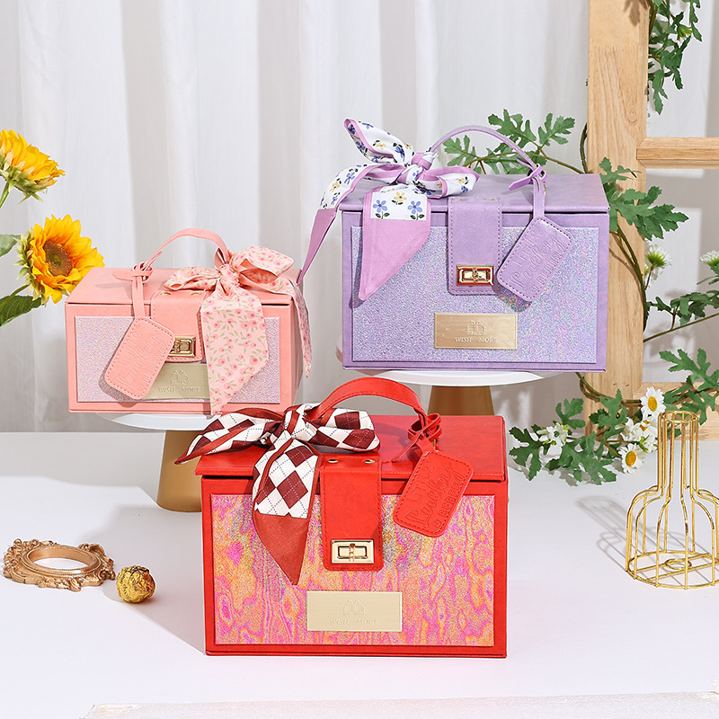 2025新款批发手提轻奢皮质伴手礼盒子结婚伴娘回礼送朋友包装空盒