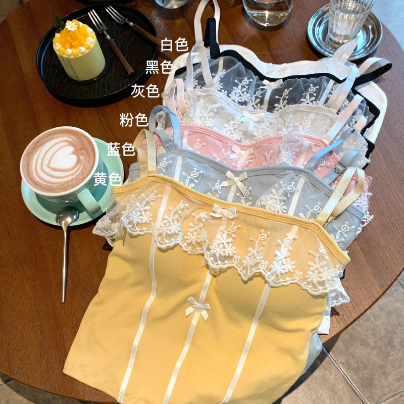 Unique Slim-Fit Lace-Trimmed Strapless Top with Chest Pads, Waist-Cinching, Pure and Sexy, Fresh and Natural Style, Bowknot, Internet Celebrity Top Unique Slim-Fit Lace-Trimmed Strapless Top with Chest Pads, Waist-Cinching, Pure and Sexy, Fresh and Natural Style, Bowknot, Internet Celebrity Top