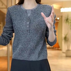 お母さんはネットの赤いの2025春の新型のファッションの偽の2つの平均的なサイズの気質を詰めて年齢を減らします。