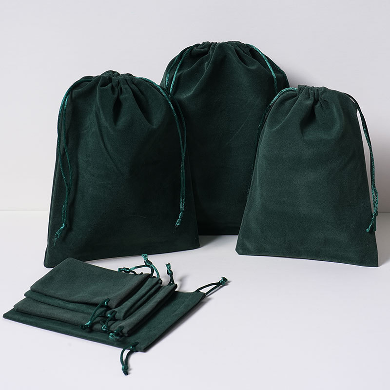 Dark green; 5*7cm; knitted bottom flannel
