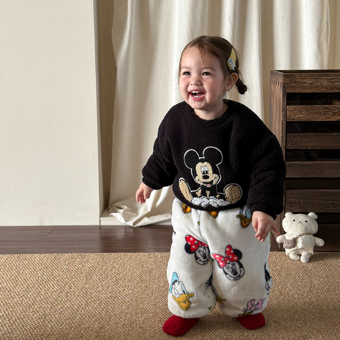 Sugar Pear ropa infantil pijamas de invierno para niños 2025 franela niñas ropa de hogar conjunto de ropa de terciaria ropa de bebé