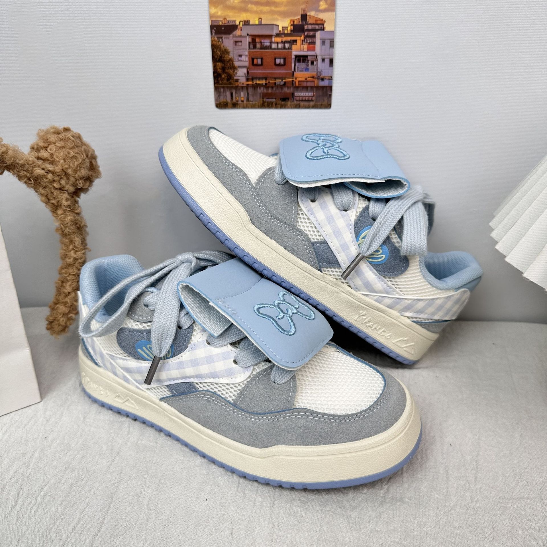 Zapatillas de plataforma Yuanbo Xiaozhong, retro todo-fósforo, deportes y ocio, marea nacional 2025, hilo de red de verano, zapatos blancos transpirables image 8