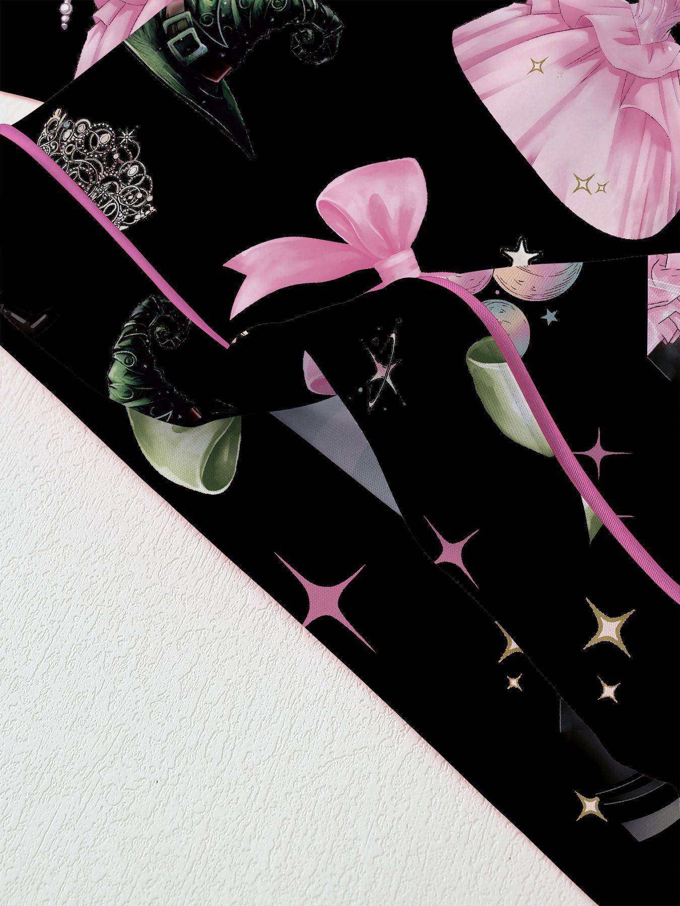Ensemble pyjama femme imprimé princesse et sorcière – Vêtement d'intérieur doux en soie de lait à manches courtes et col (Noir, S-XL) | Vêtements de nuit et d'intérieur_voghion.com