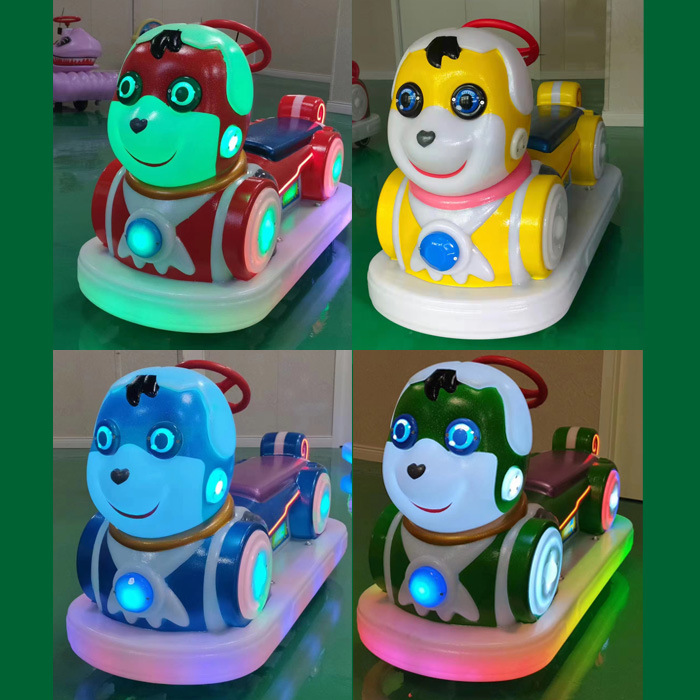 Cuadrado comercial de dibujos animados luminoso padre-hijo coche de parachoques doble batería eléctrica para niños equipo de entretenimiento ventas directas de fábrica