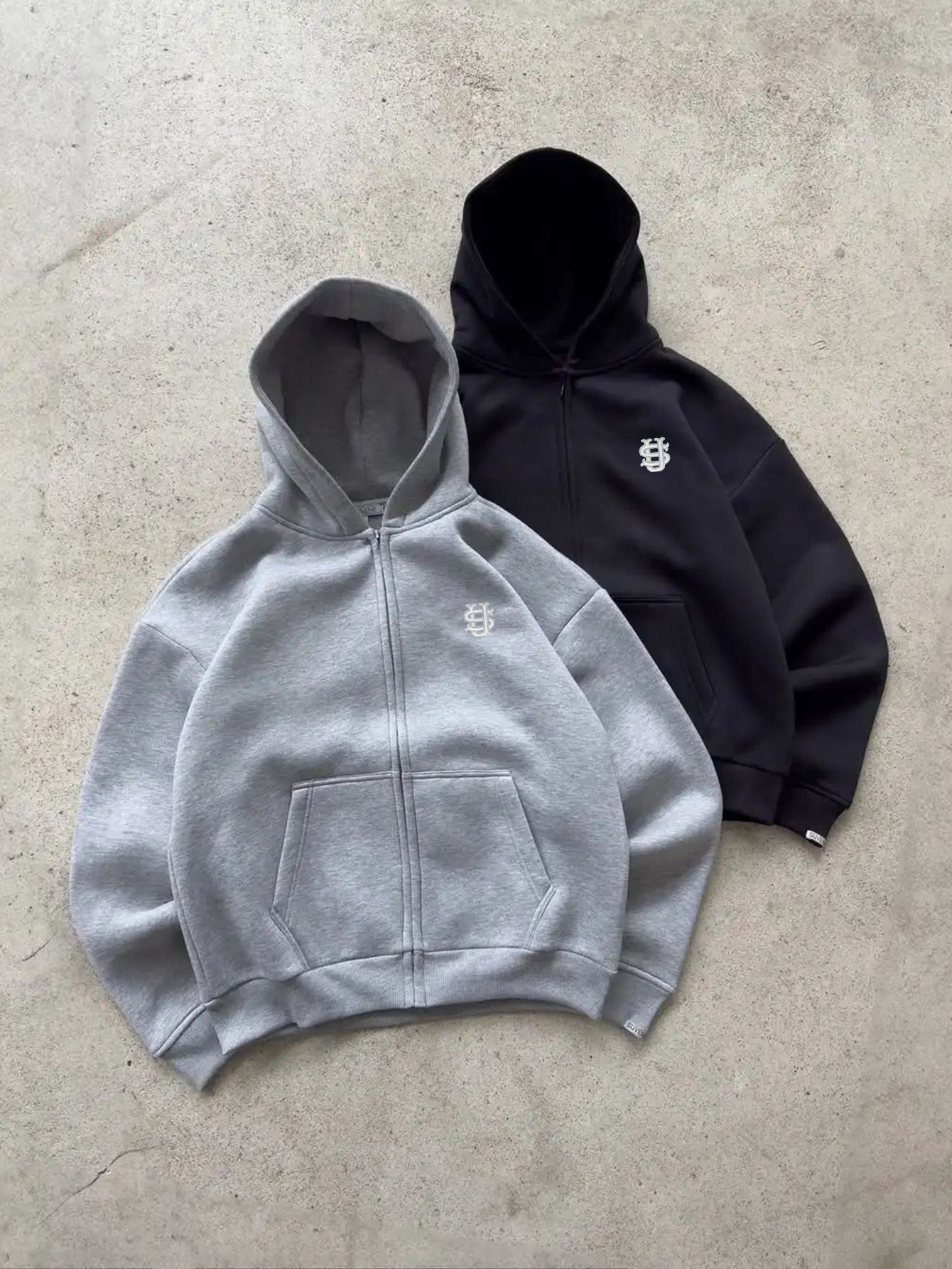 Roupa masculina outono/inverno: terno masculino moderno com capuz, bordado de letras e estampa a quente, estilo esportivo, casual e confortável._voghion.com