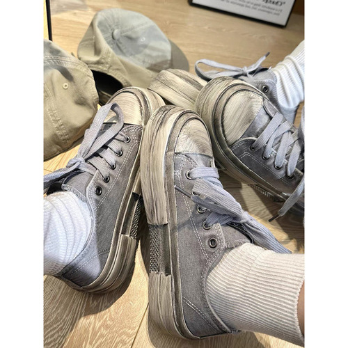 Women's 2025 New Summer White Canvas Shoes with Thick Bottom, Hong Style, Versatile Casual Retro Distressed Shoes