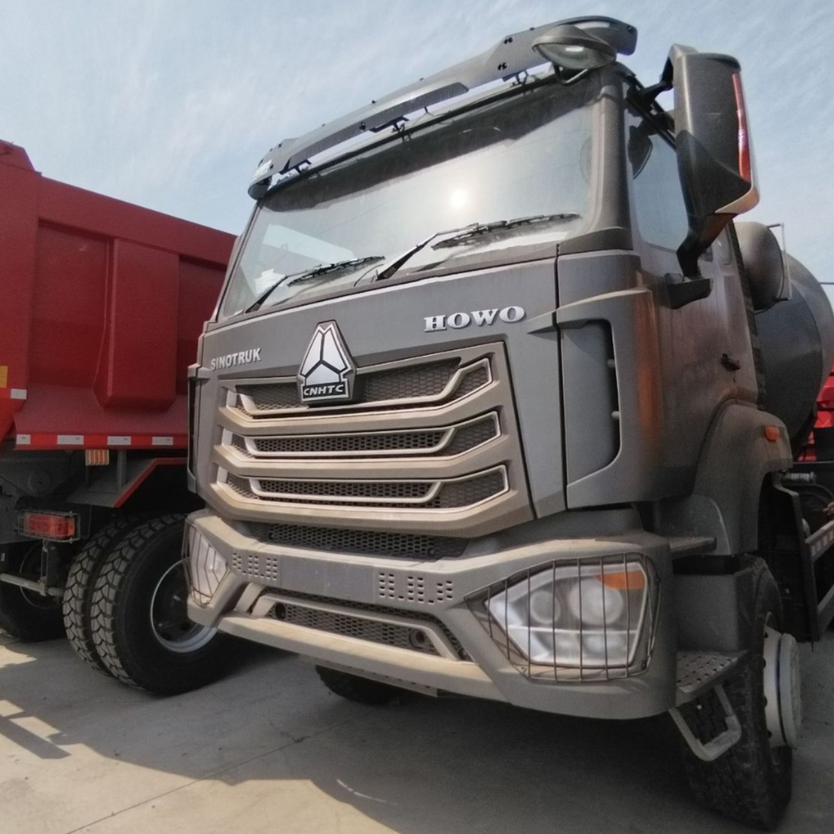 出口重汽豪沃10轮搅拌车10方联系18953179839