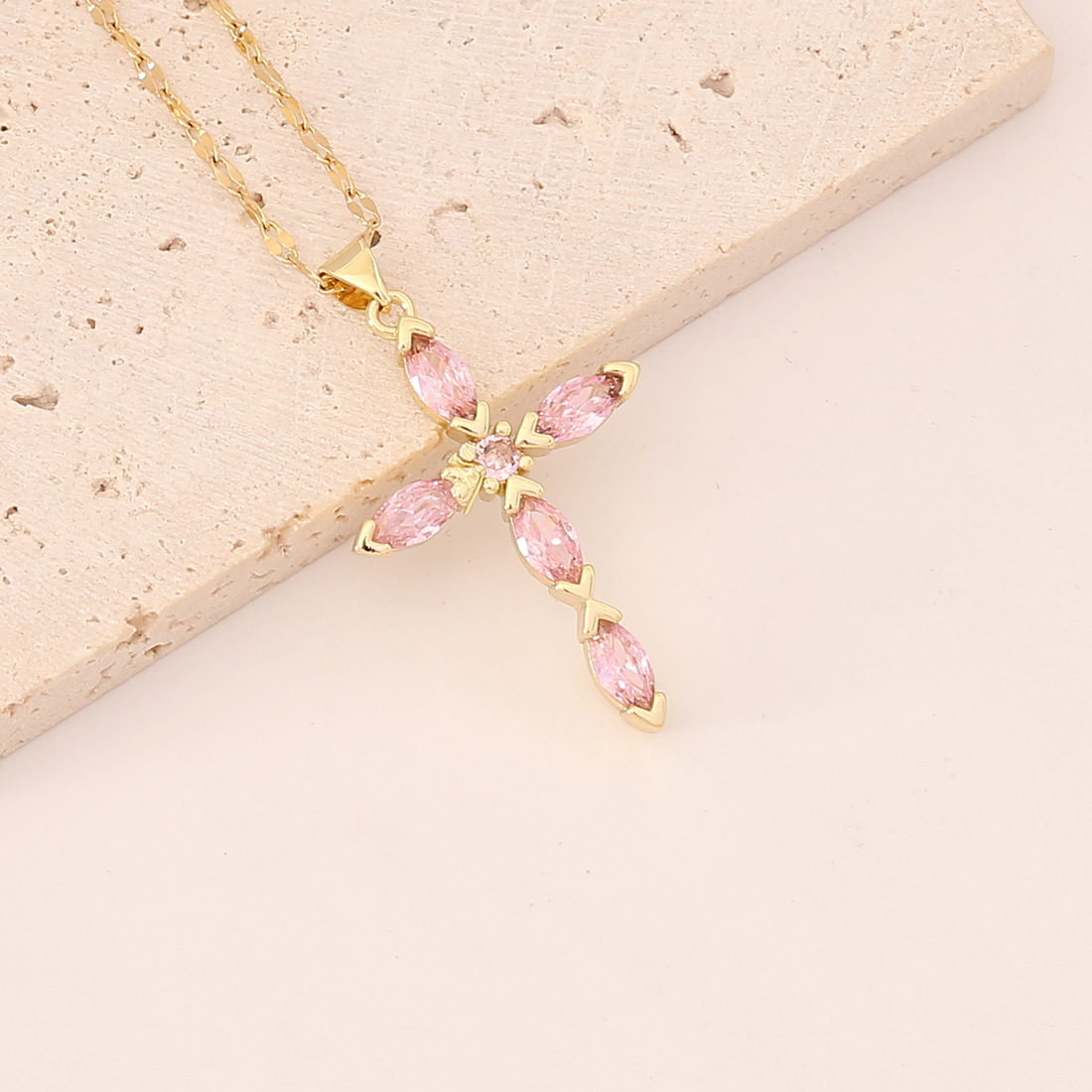 Jewelry Copper Zircon-Laid Necklace