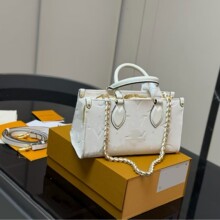 �¿����Q��������ذ�������Ƥ�����ُ����������΃r����Ů��