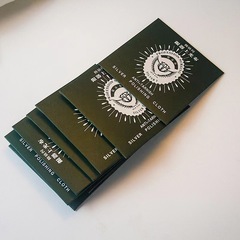 Silver cloth care, polishing silverware, silver cloth, silver jewelry blackens, turns yellow, oxidizes, cleans, washes, silver maintenance cloth