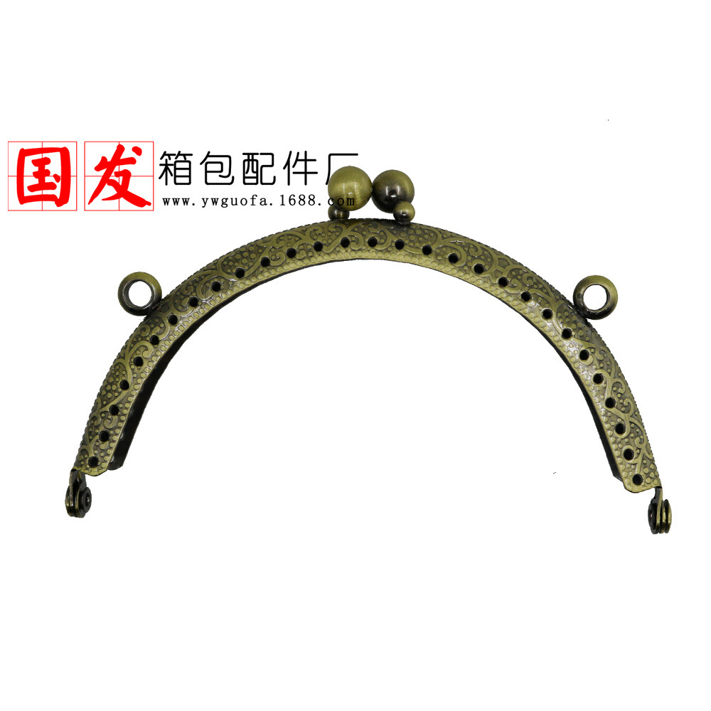 10.5CM orejas de doble anillo en relieve de tamaño semicircular cabeza de oro creativa cabeza de goteo de agua clásica billetera