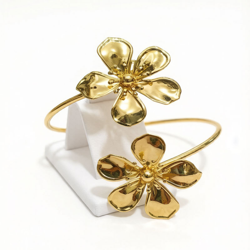 New golden double flower + beads
