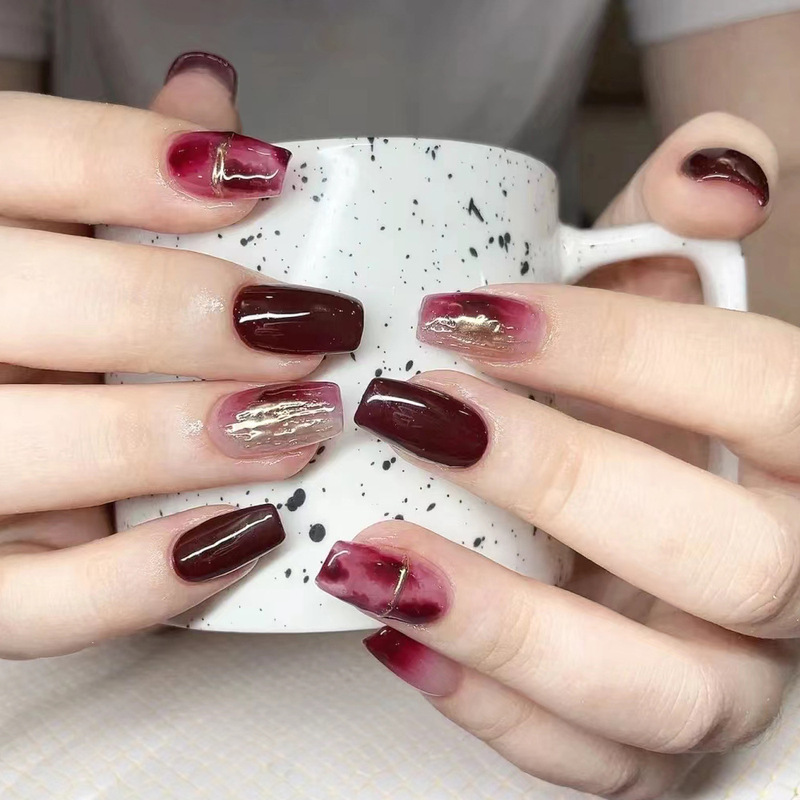 New Year Xiaohongshu Manicure Thick Light Therapy Handmade Wearable Manicure Patch Wholesale Blood Red Smudged Nail Patch 24 Pieces New Year Xiaohongshu Manicure Thick Light Therapy Handmade Wearable Manicure Patch Wholesale Blood Red Smudged Nail Patch 24 Pieces