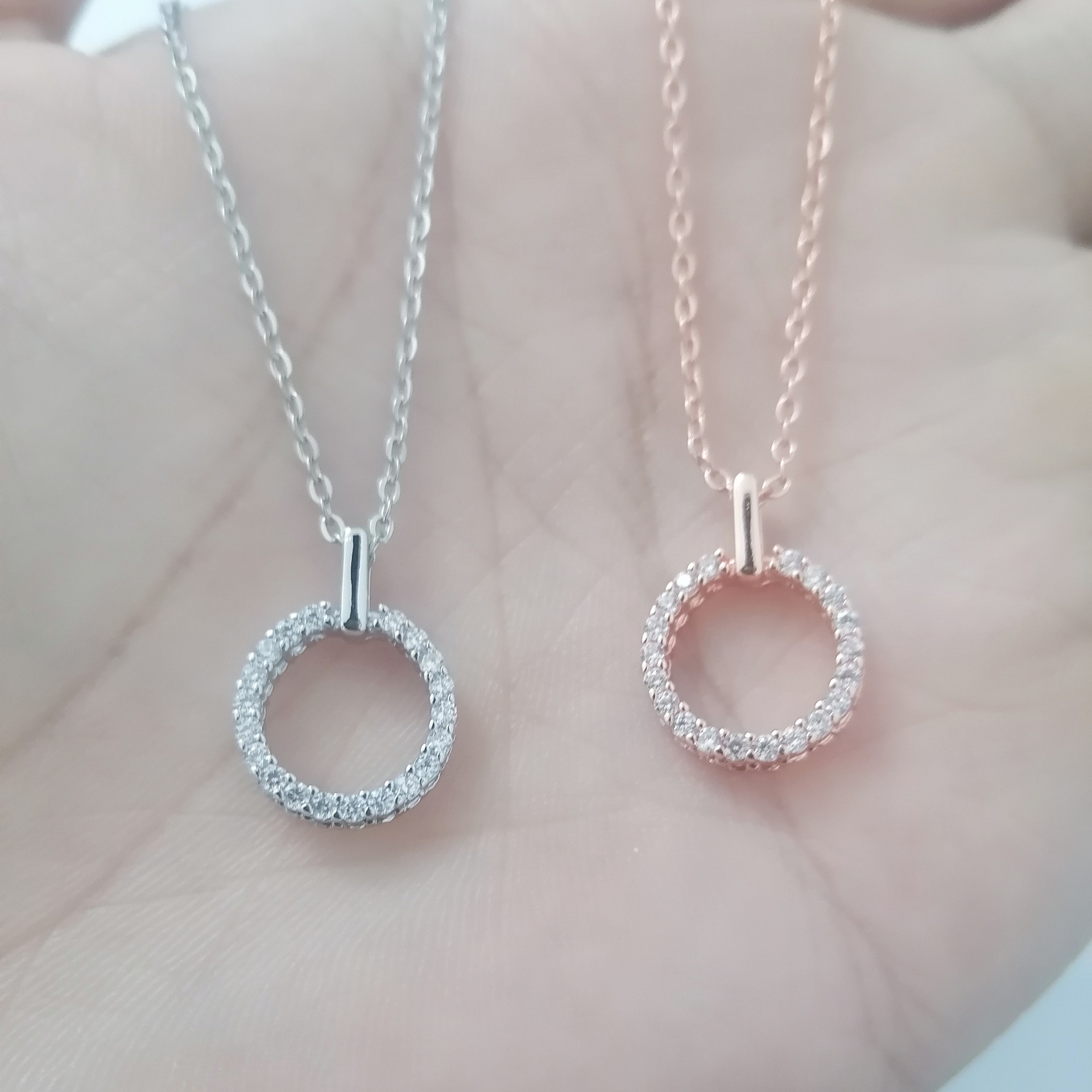 Full Diamond Circular Necklace Simple Geometric Pendant Clavicle_voghion.com