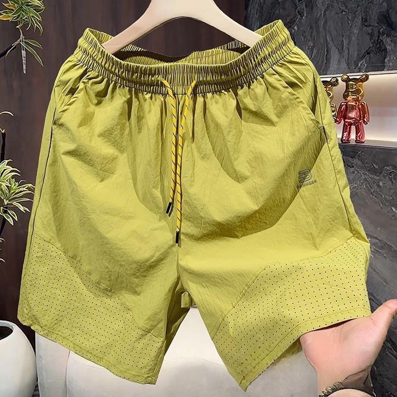 Laser Perforated Cool Men's Summer New Fashion Sports Versatile Cargo Shorts Casual Pants 069 Laser Perforated Cool Men's Summer New Fashion Sports Versatile Cargo Shorts Casual Pants 069