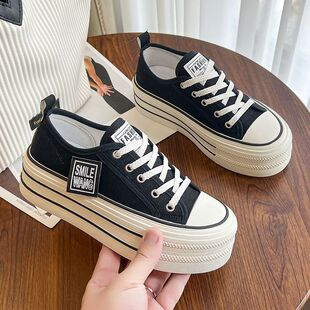 ��׷���ЬŮ2025�����¿��n��С��������ϵ���͎Ͱ�Ь����С��Ь