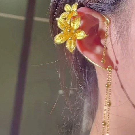 Golden Flower Ear Hooks for Women, New Chinese Style, Light Luxury, Fashionable, High-End, Versatile Earrings, Bridal Accessories