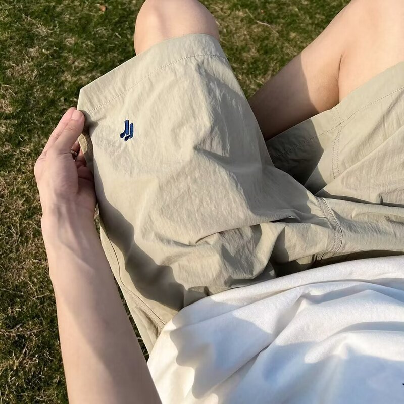 Trendy Brand Pants Ice Silk Quick-drying Outdoor Shorts Men's Summer Thin Cool-feeling Casual Loose Running Sports Pants Trendy Brand Pants Ice Silk Quick-drying Outdoor Shorts Men's Summer Thin Cool-feeling Casual Loose Running Sports Pants