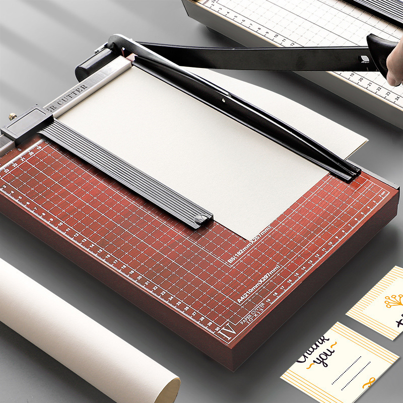A4 paper cutter manual mini paper cutter a5 paper cutter wooden steel photo knife photo cutting paper cutter A4 paper cutter manual mini paper cutter a5 paper cutter wooden steel photo knife photo cutting paper cutter