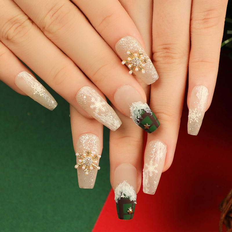 Christmas nail wear nail piece cross-border foreign trade nail piece fake nail long wear nail piece wholesale Christmas nail wear nail piece cross-border foreign trade nail piece fake nail long wear nail piece wholesale