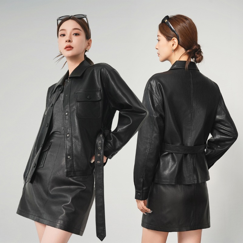 Brand Same Style Leather Jacket for Women, New Petite Sheepskin Short Slim-Fit Waist-Cinching Turn-Down Collar Versatile Leather Jacket