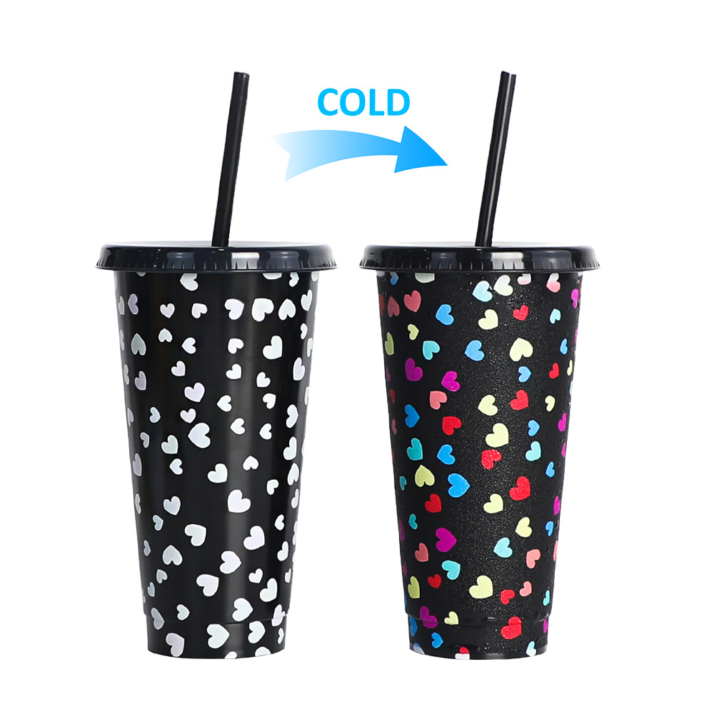 Spot transfronterizo de 710ml taza de plástico de color frío de gran capacidad PP taza de té con leche bebida fría con taza de paja con fábrica de inspección NBCU