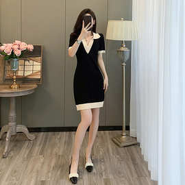小香风2025年夏季polo领短袖针织连衣裙直筒宽松V领T恤裙法式小众