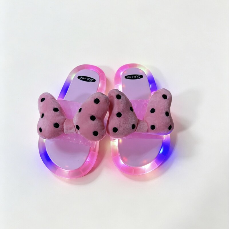 Internet Celebrity Fried Street Luminous Slippers for Women's Outer Wear Flat Bottom Non-slip Outer Wear Cool Flash Luminous Light Word Couple's Best Friend Internet Celebrity Fried Street Luminous Slippers for Women's Outer Wear Flat Bottom Non-slip Outer Wear Cool Flash Luminous Light Word Couple's Best Friend