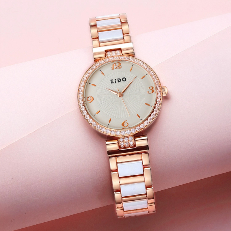 Relógio de quartzo elegante para mulher com detalhes de diamante_voghion.com